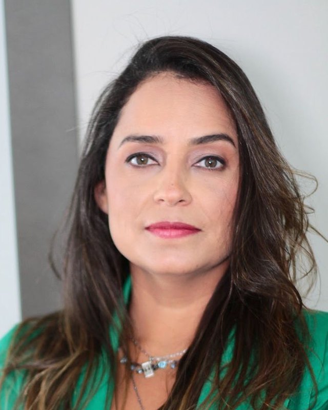 Ana Tomazelli